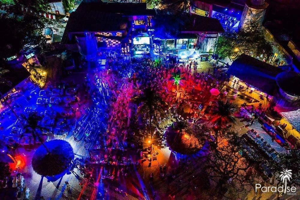 Paradise Beach Backpackers Hostel Patong Exterior photo